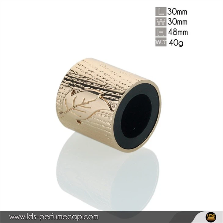Gold Zamak Perfume Cap With Wooden Pattern